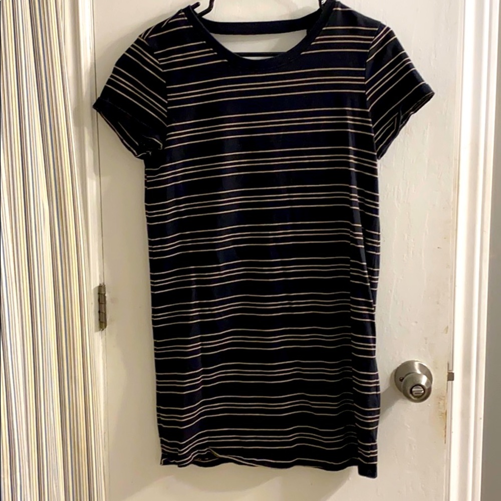 V Back T-shirt Dress